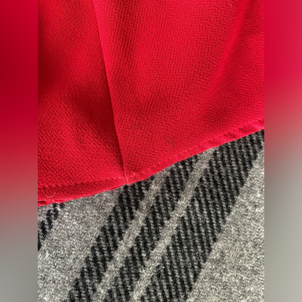GUC Avery G One Shoulder Red Floor Length Gown Prom Dress size 4 - Picture 14 of 16